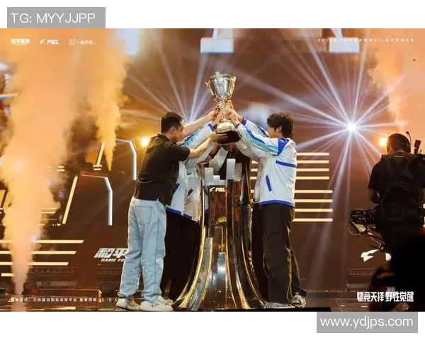 S15LOL比分对话黄静畅谈和平精英职业生涯与未来发展展望